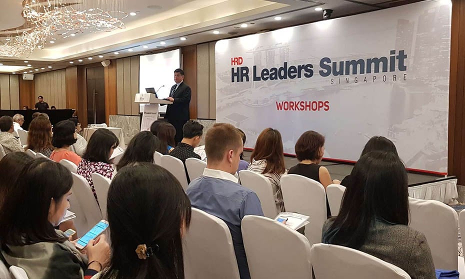 HR Leaders Summit begins with a bang