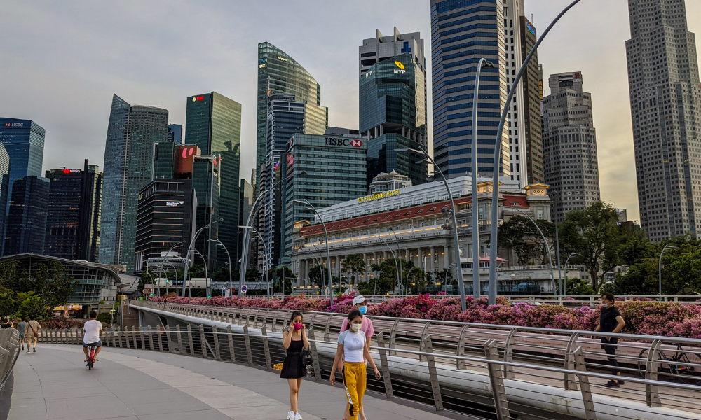 Singapore tightens COVID rules