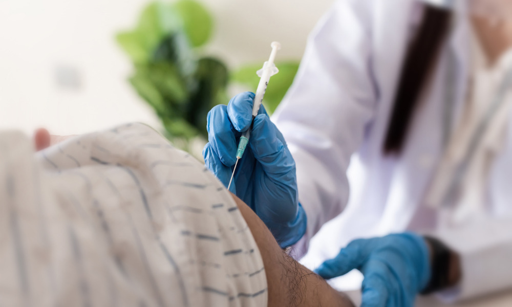Malaysia sets November deadline for unvaccinated federal civil servants