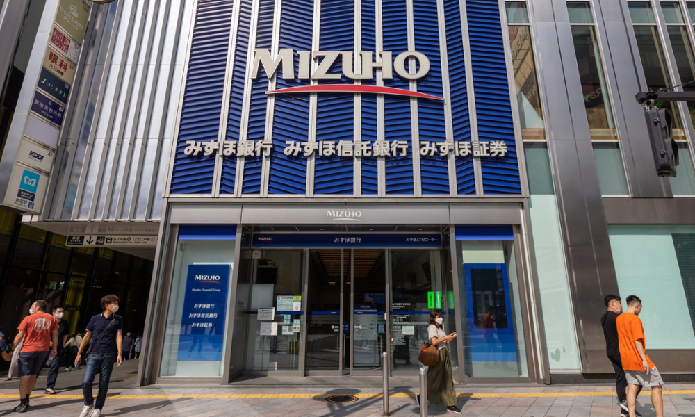 Mizuho permits 45,000 employees to use generative AI