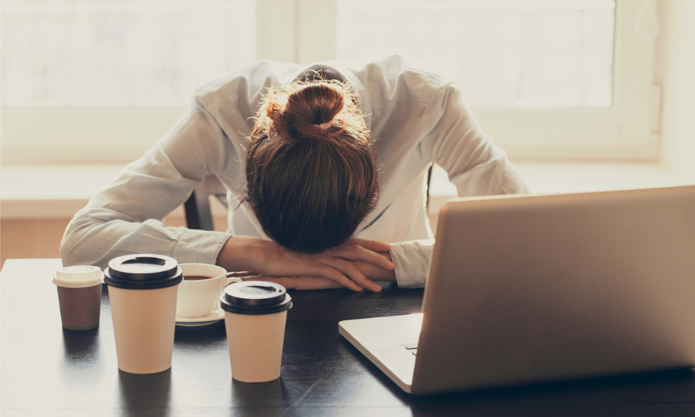 7 signs of sleep deprivation at work