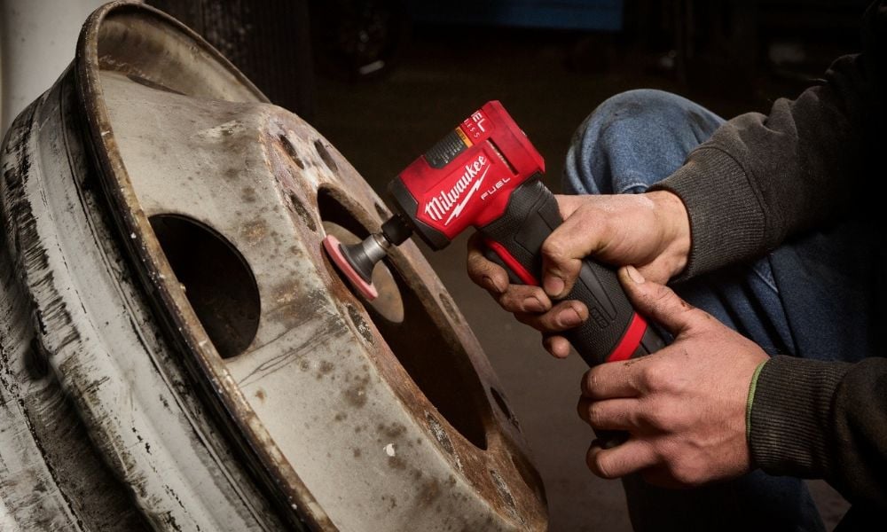 Milwaukee Tool unveils M12 FUEL™ Right Angle Die Grinder