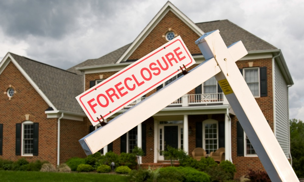 Homeowners duped in “foreclosure rescue” scheme, lawsuit claims