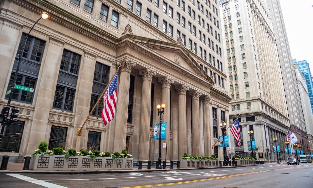 Oil crisis could push back rate cuts, warns Fed's Goolsbee