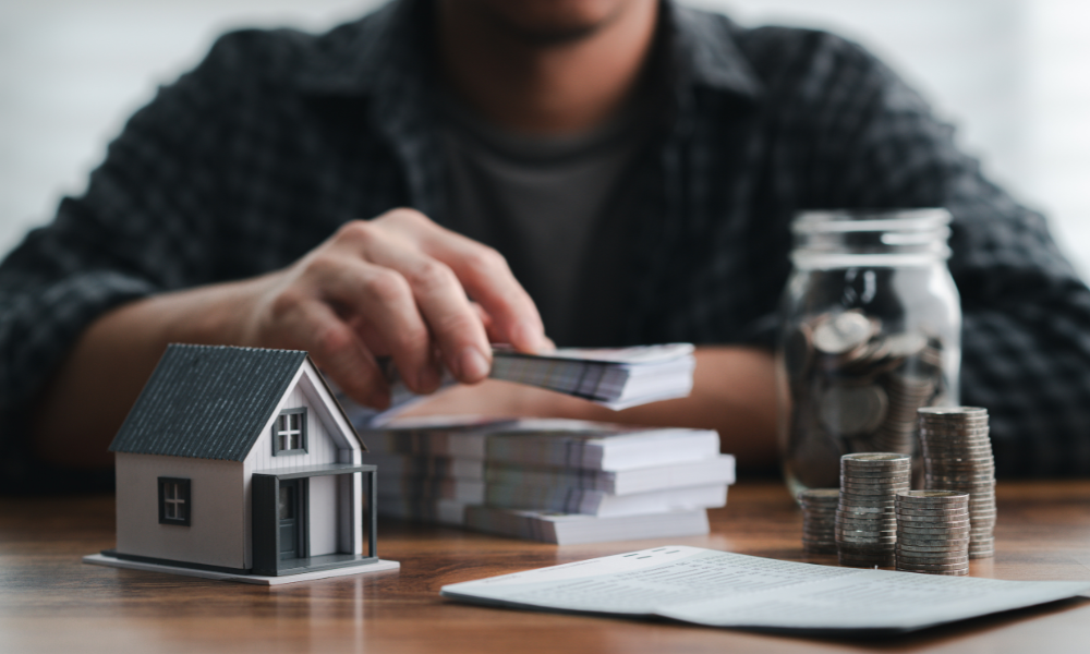 Mortgage down payments decline amid housing slowdown