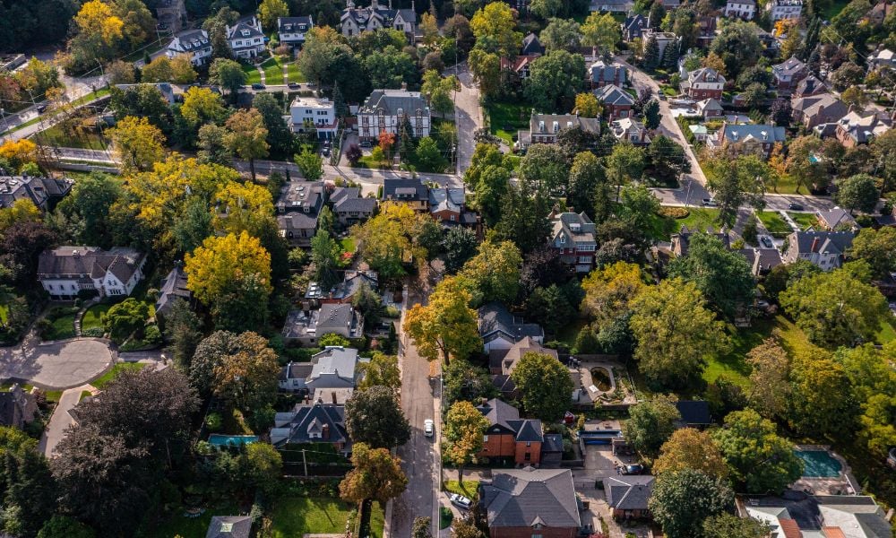 Canada's housing market gathers pace amid lower rates