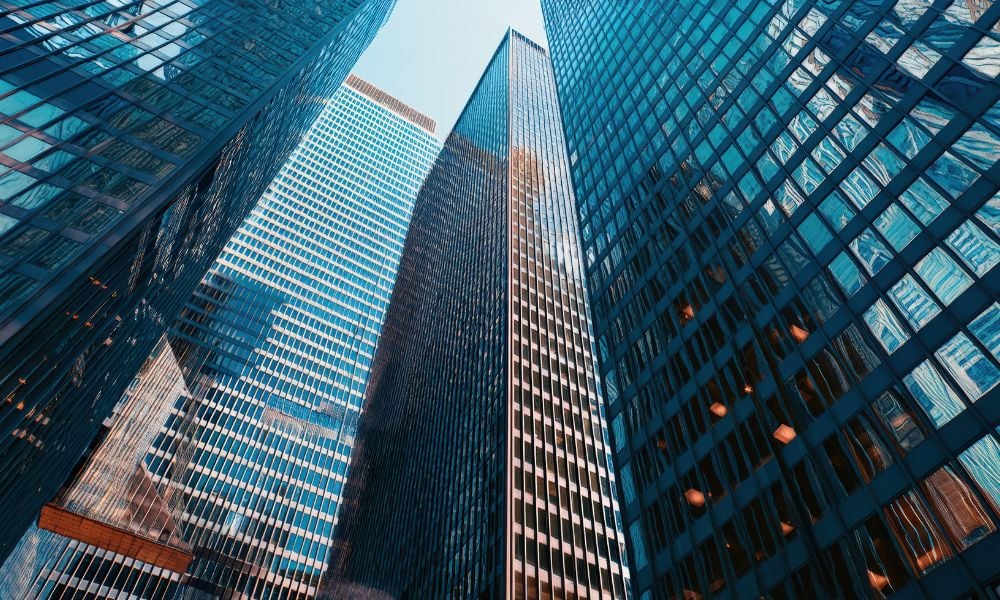 Key investment themes emerge as market conditions remains challenging