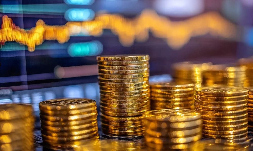 Gold surge powers TSX ahead of S&P 500 in 2025