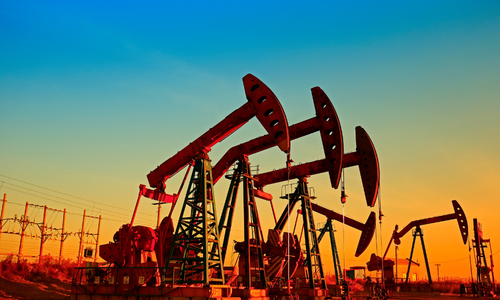 Iran hits US base but spares oil routes, triggering market rebound