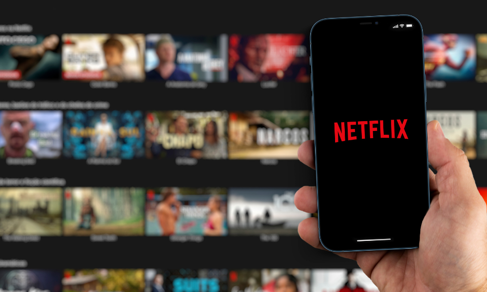Netflix lifts full-year outlook as "Squid Game" finale drives surge in views and revenue