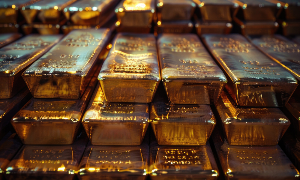 Gold strikes US$3,000; is this the mining boom investors waited for?