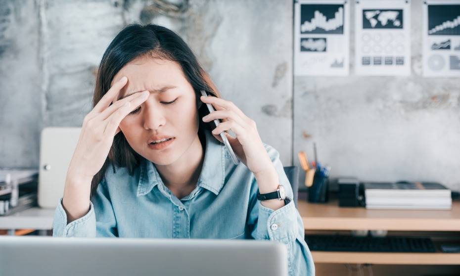 Almost 100% of Singaporeans are stressed at work