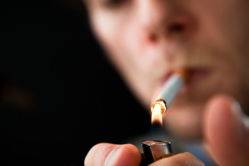 Ontario businesses face stricter smoking ban