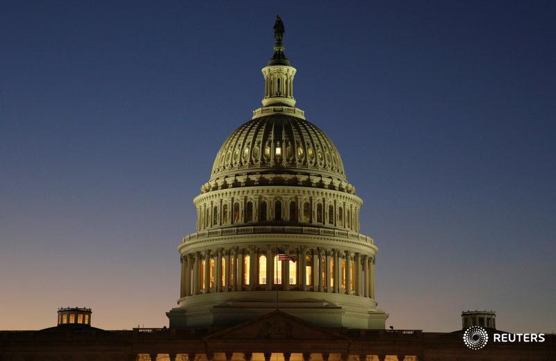 U.S. Senate approves measure to kill Obama-era contractor rule