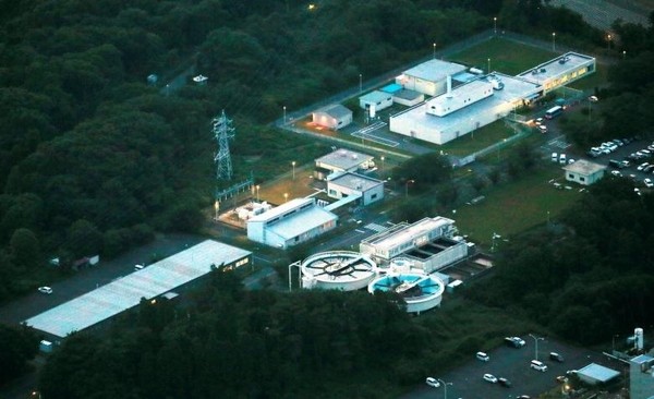 5 workers exposed to radioactive material at Japan nuclear research facility