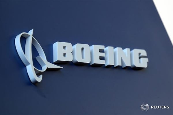 NSC presents the Boeing Company with 2018 Robert W. Campbell Award