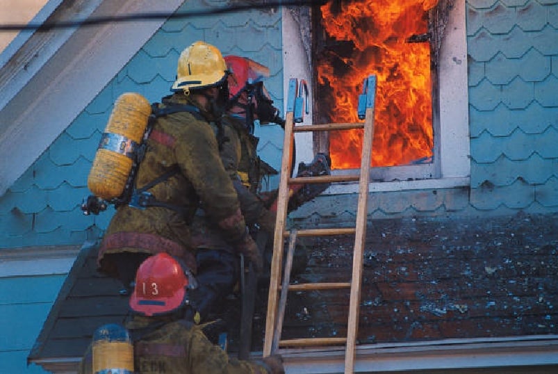 Manitoba expands workers’ compensation coverage for firefighters