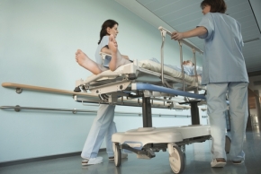 Saskatchewan’s new ergonomic study aims to reduce injuries among health care workers