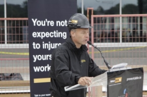 Safety signs to go up at construction sites in B.C.