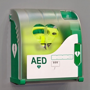 Automatic external defibrillators needed in public places, say paramedics 