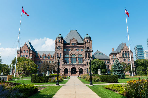 Ontario passes bill to cap public sector wage increases at 1 per cent