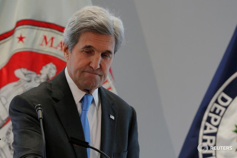 Kerry apologizes for past firings of gay U.S. State Dept staff