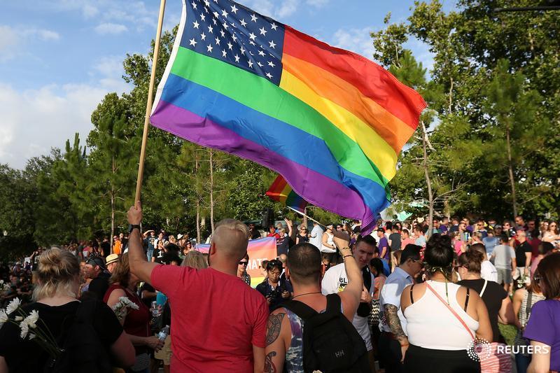 U.S. court rules 1964 civil rights law protects LGBT workers from bias