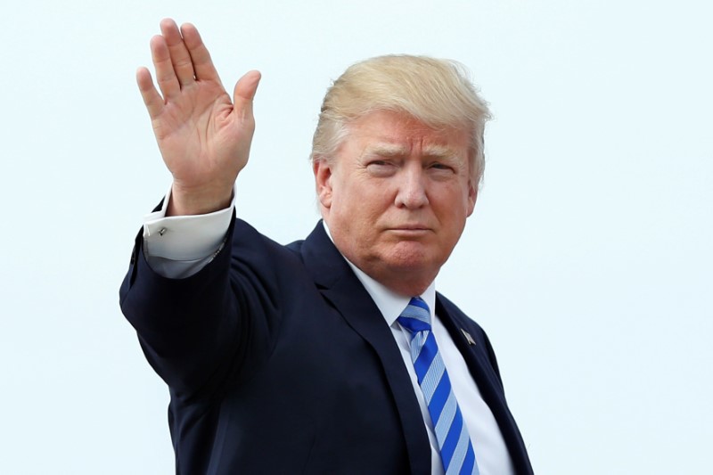 Trump to seek changes in visa program to encourage hiring Americans