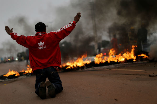 Brazil cities paralyzed by nationwide strike against austerity