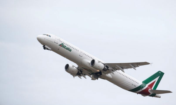 Alitalia board starts bankruptcy proceedings