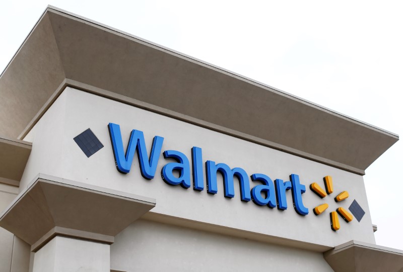 Walmart reassures employees as it touts tech investments