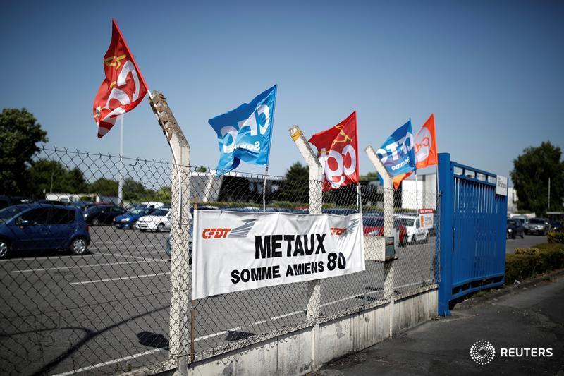 France's CGT alone among unions in labour reform strike call