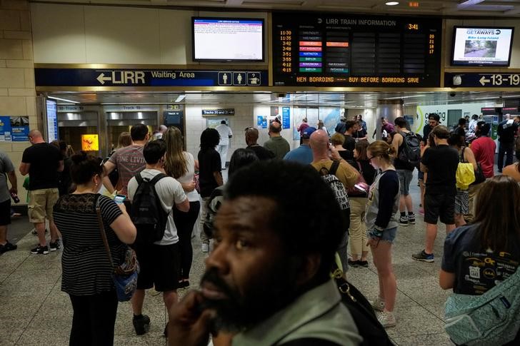 Ready or not, New York commuters to get taste of 'summer of hell'