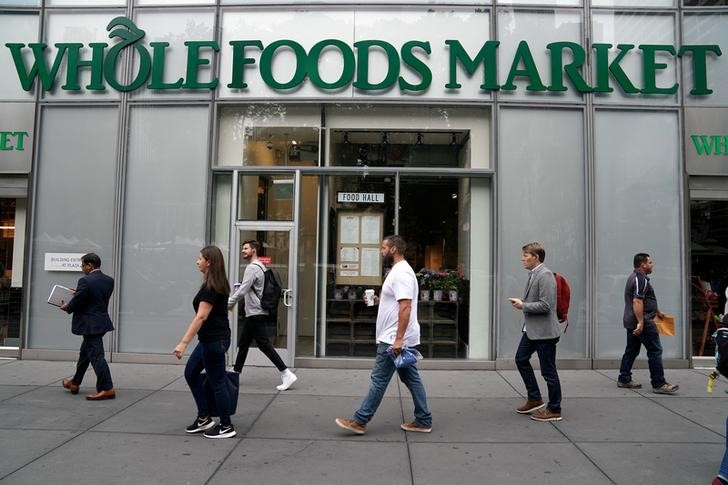 Retail workers union opposes Amazon's purchase of Whole Foods
