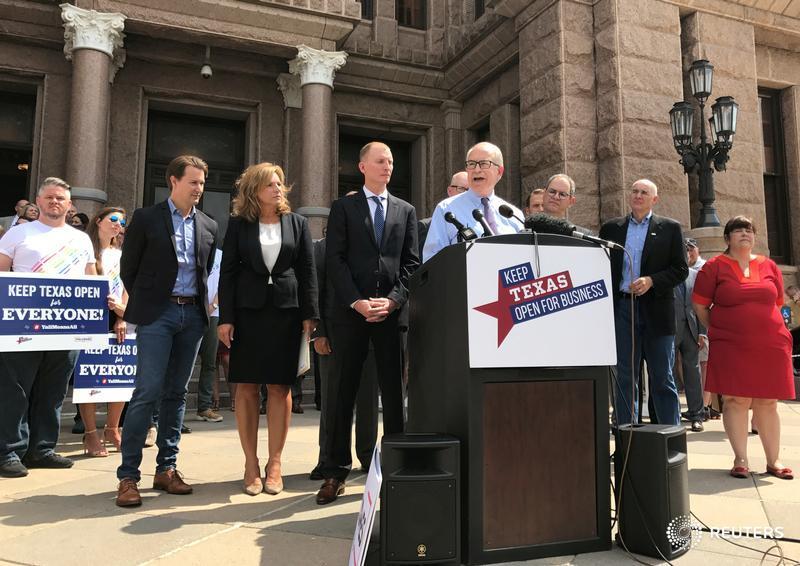 Texas business leaders call on lawmakers to drop 'bathroom bill'