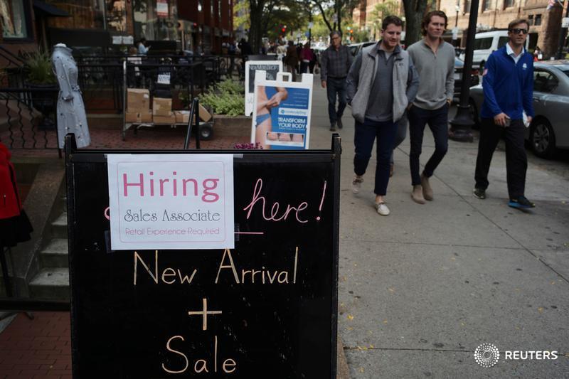 Low pay, no bonus: U.S. retailers struggle with hiring