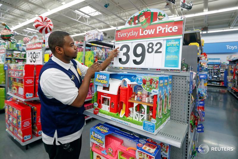 Walmart pay hike is less than largesse