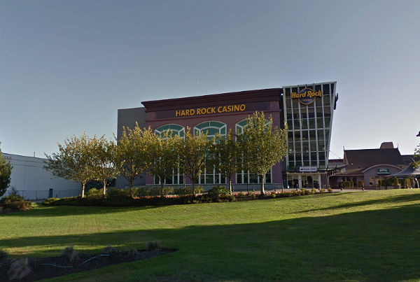Hard Rock Casino workers in Coquitlam, B.C., vote to strike