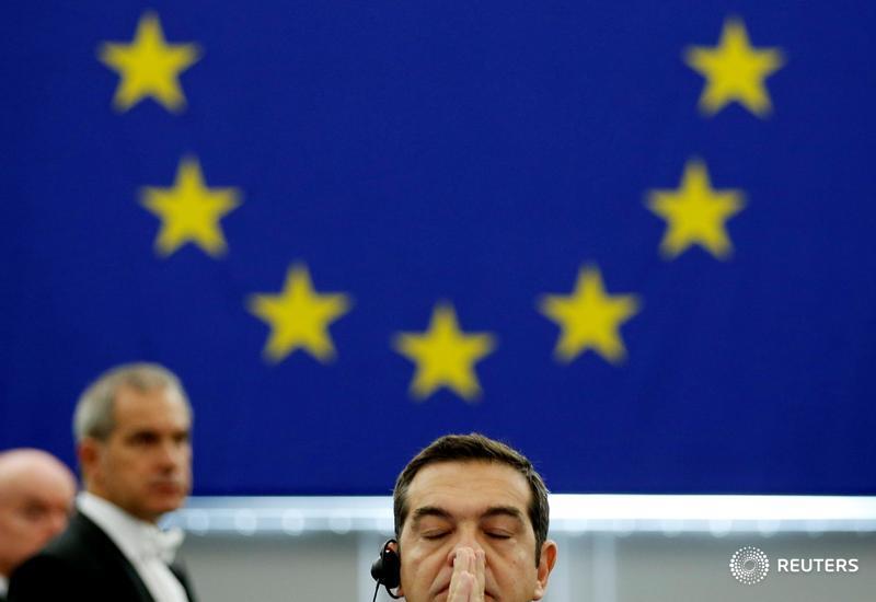 Greece wants to speed up minimum wage rise after bailout exit