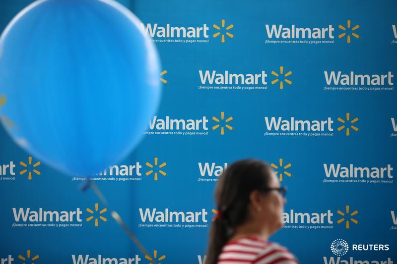 U.S. agency accuses Walmart of pregnancy discrimination in lawsuit