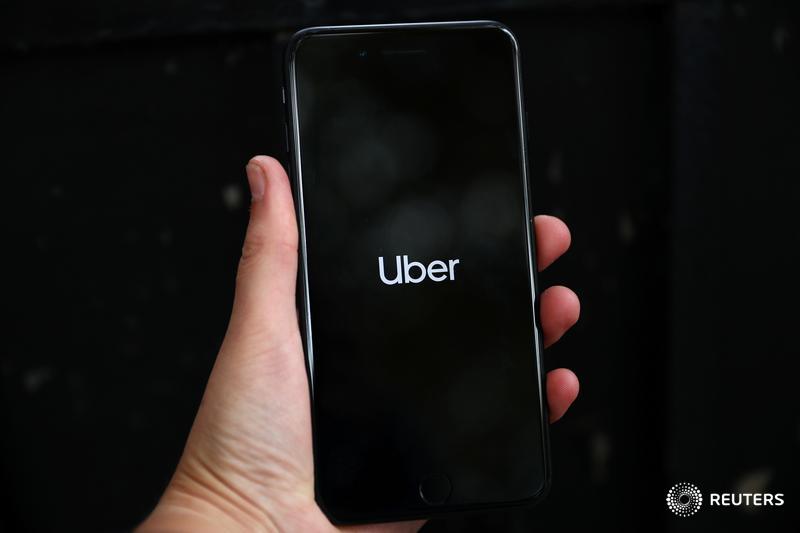 Uber welcomes, unions criticize U.K. plan to maintain flexible gig economy