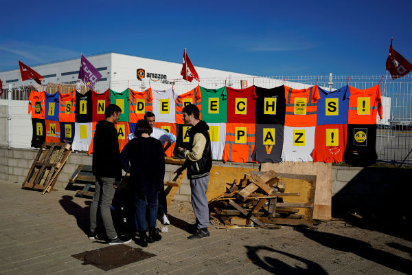 Amazon workers strike in Spain ahead of Three Kings gift-giving