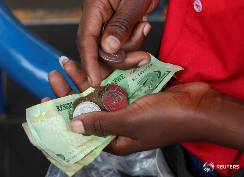 Zimbabwe public workers threaten to join pay strike