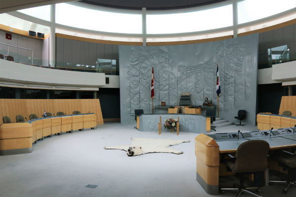 Northwest Territories government refuses union offer of binding arbitration