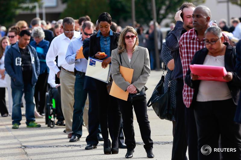 U.S. weekly jobless claims underscore labour market strength