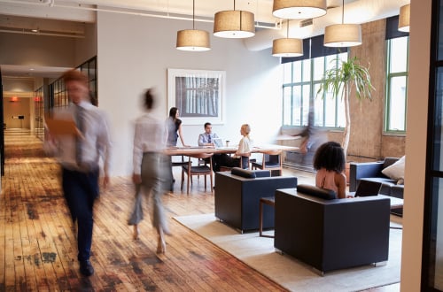 Feds launch coworking pilot project