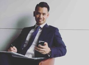 Move up or move out: A banker to broker weekly diary with Anthony Hong