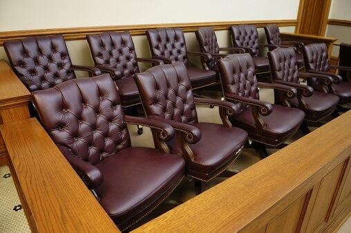 Do you have to top up salaries for jury service?