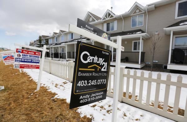 Canadian real estate to enter cooldown period later this year—poll