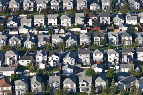 Calgary continues to struggle with housing market deceleration